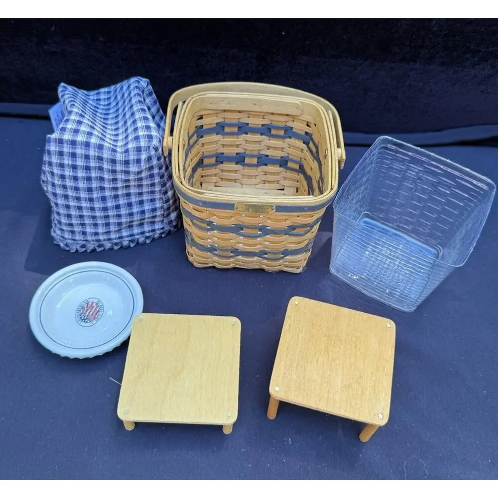 Longaberger Collectors Club Miniature 2 Pie Basket Risers Bonnie Pie Plate Mint!